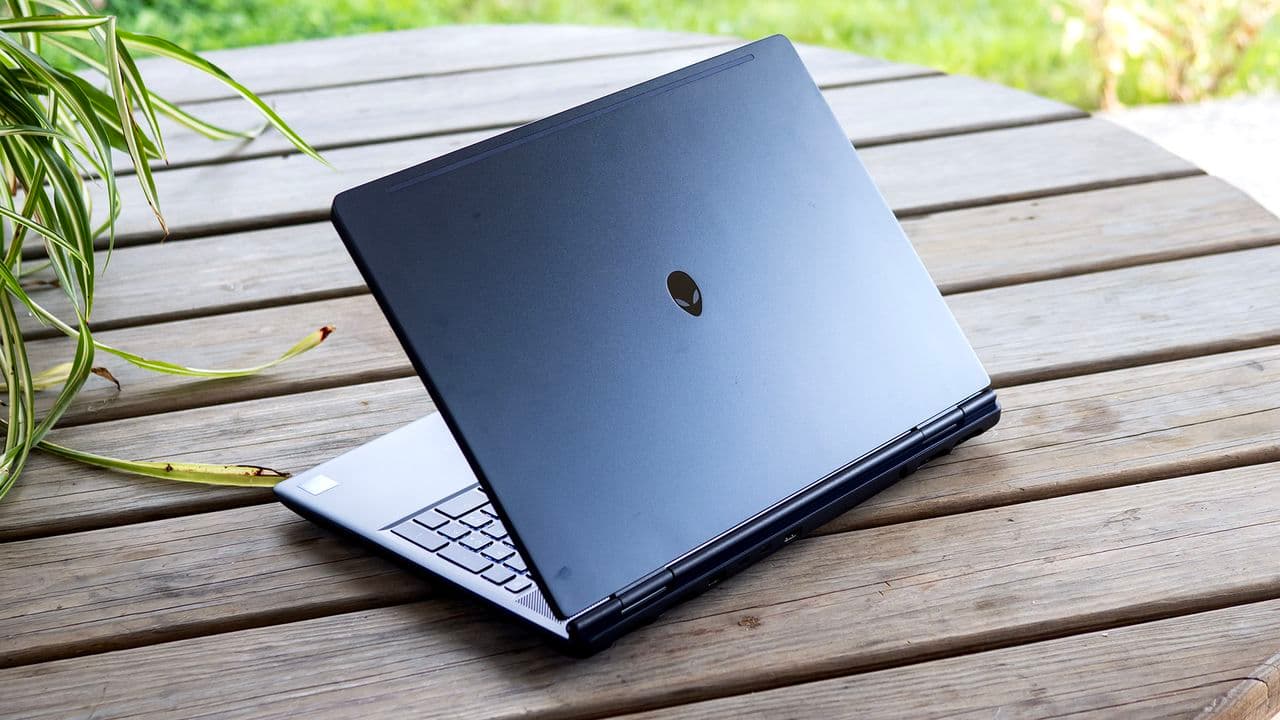 Alienware 16X Aurora