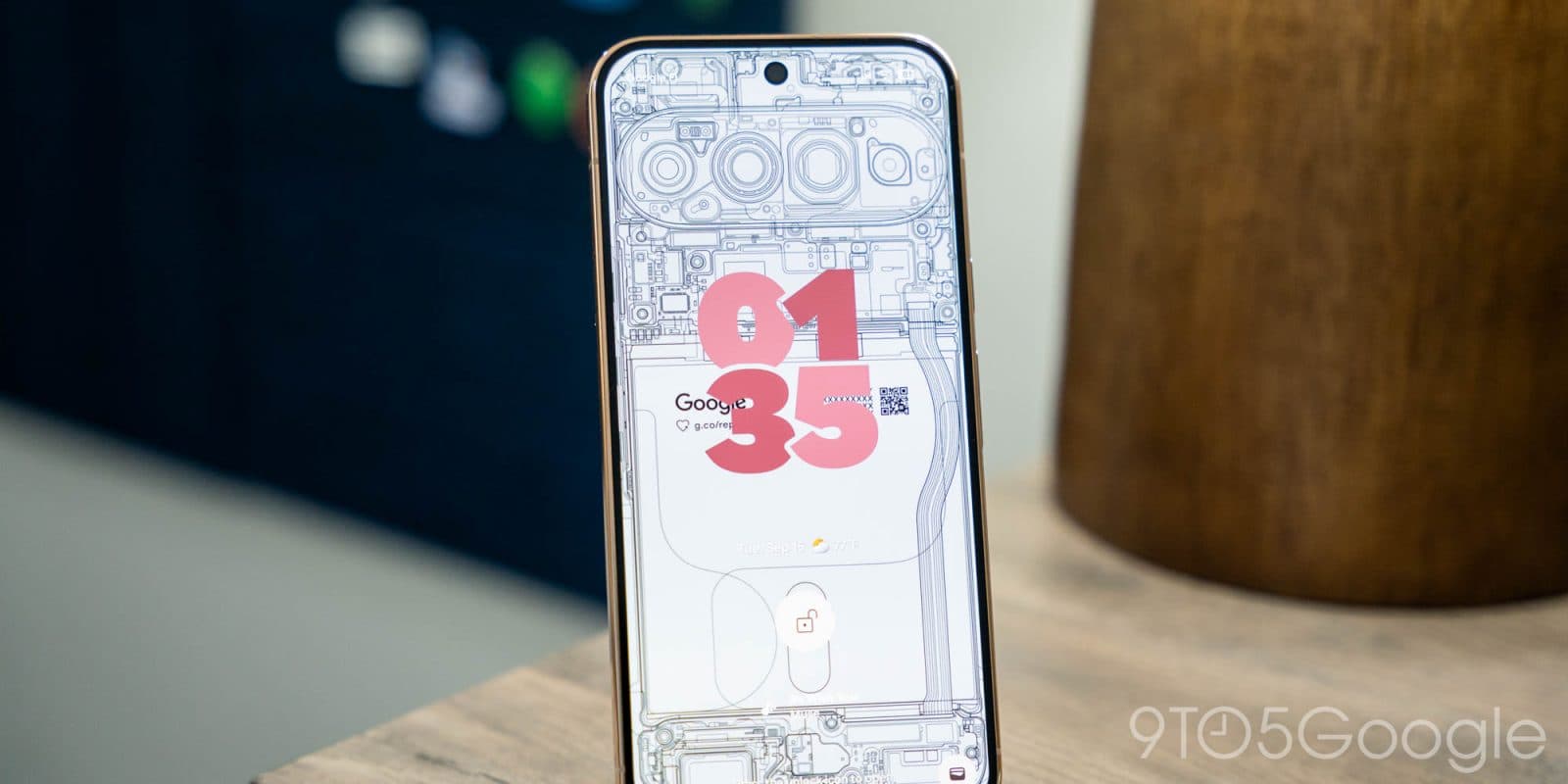 Google แจกวอลเปเปอร์พิมพ์เขียว Pixel 11 โชว์ไส้ในสุดเท่