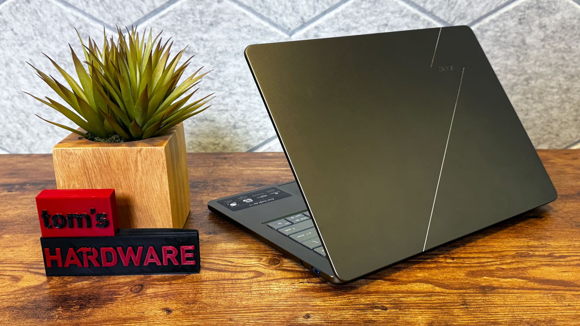Acer Swift Air 14