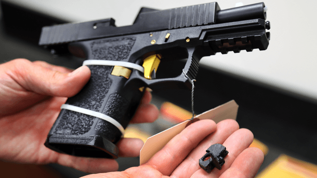 รวบหนุ่มฟลอริดาขายชุดดัดแปลงปืนกล 3D Print ให้ตำรวจนอกเครื่องแบบ