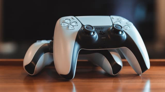 Sony จดสิทธิบัตรใหม่ เปลี่ยนจอย PlayStation ให้รองรับการจ่ายเงิน