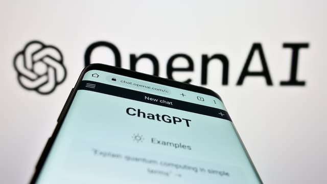 แฮกเกอร์ใช้ Custom GPTs ใน ChatGPT ปลอมเป็นแอปเพื่อโจมตีแบบ ClickFix