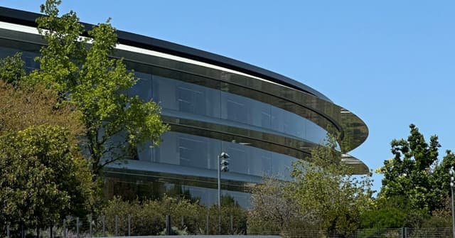 Bank of America เตือน AI Muse ของ Meta อาจกระทบรายได้ Apple
