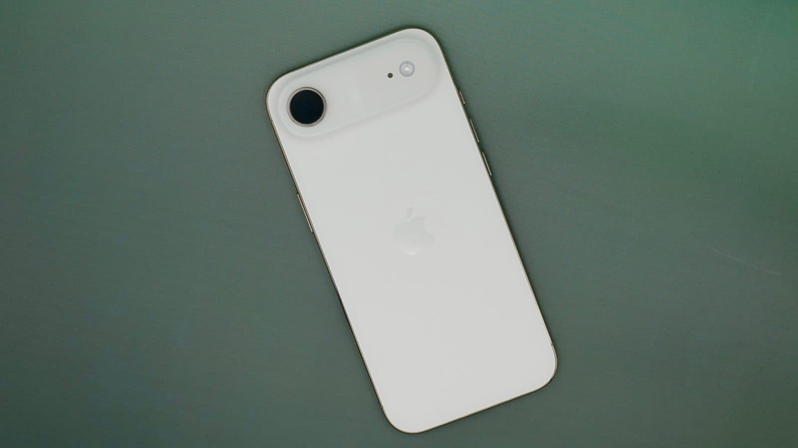 iPhone Air 2 เตรียมอัปเกรดใหม่ เพิ่มกล้องคู่และชิป 2 นาโนเมตร