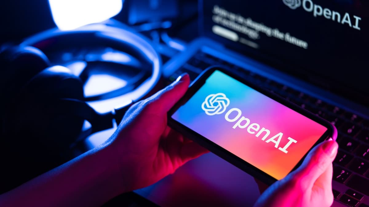 รวบวิศวกร OpenAI ชาวซาอุฯ หลังแอบติดตั้งเครื่องดักฟังในห้องประชุม