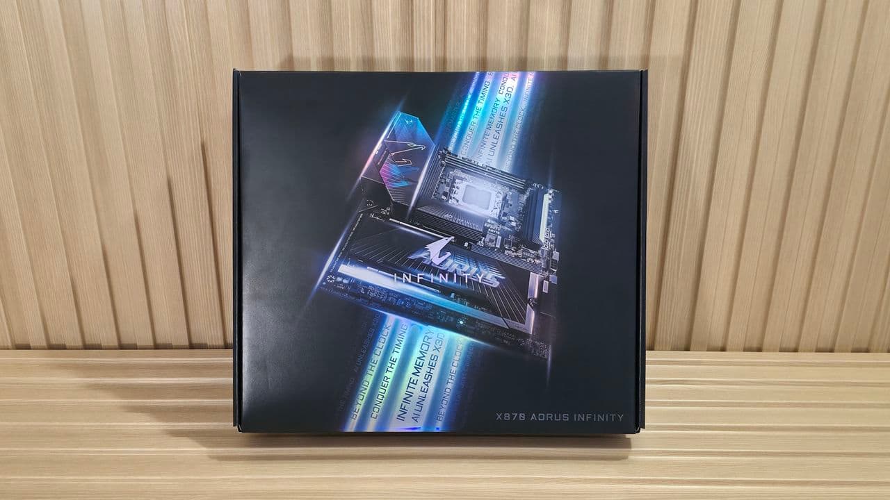 Gigabyte X870 Aorus Infinity - Board images