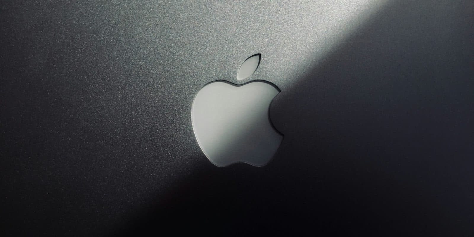 Apple ดึงตัวผู้บริหาร Meta เสริมทัพทีมกฎหมายคุมคดีความทั่วโลก