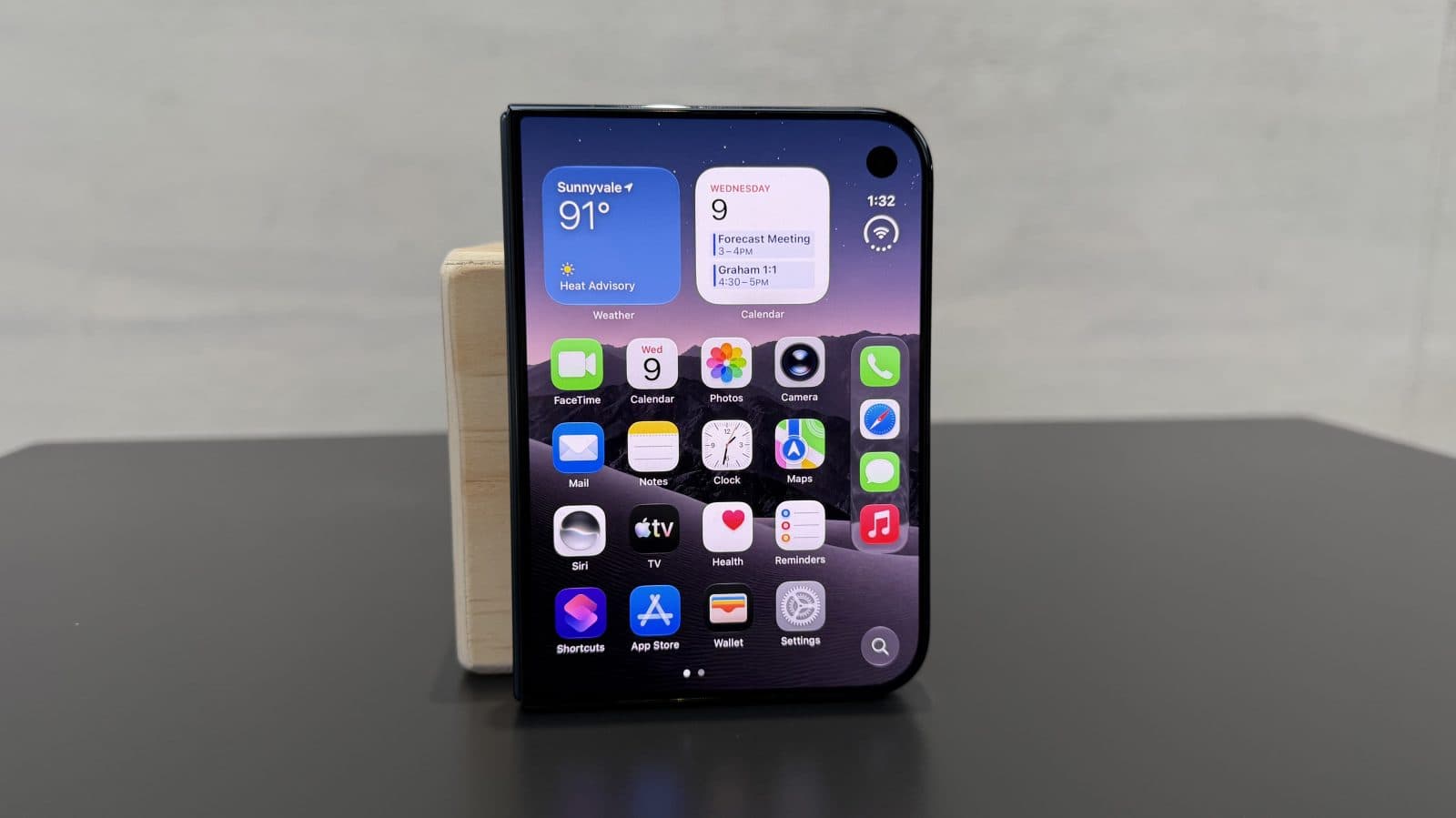 เผยสเปกแบตเตอรี่ iPhone Duo ความจุ 4,883mAh ตามหลังแค่รุ่น Pro Max