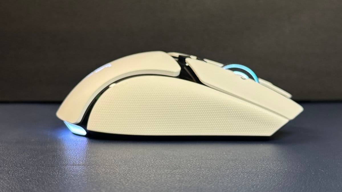 Razer Basilisk V4 Pro