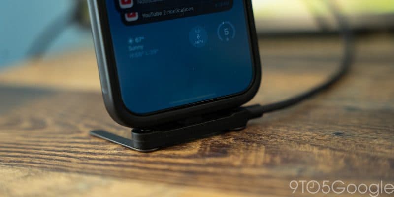 Statik PowerStand สายชาร์จ USB-C สุดล้ำ มาพร้อมขาตั้งในตัว