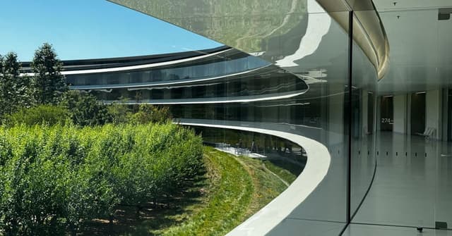 รัสเซียจดชื่อ Apple และ Microsoft เข้าทะเบียนสอดแนมข้อมูลผู้ใช้