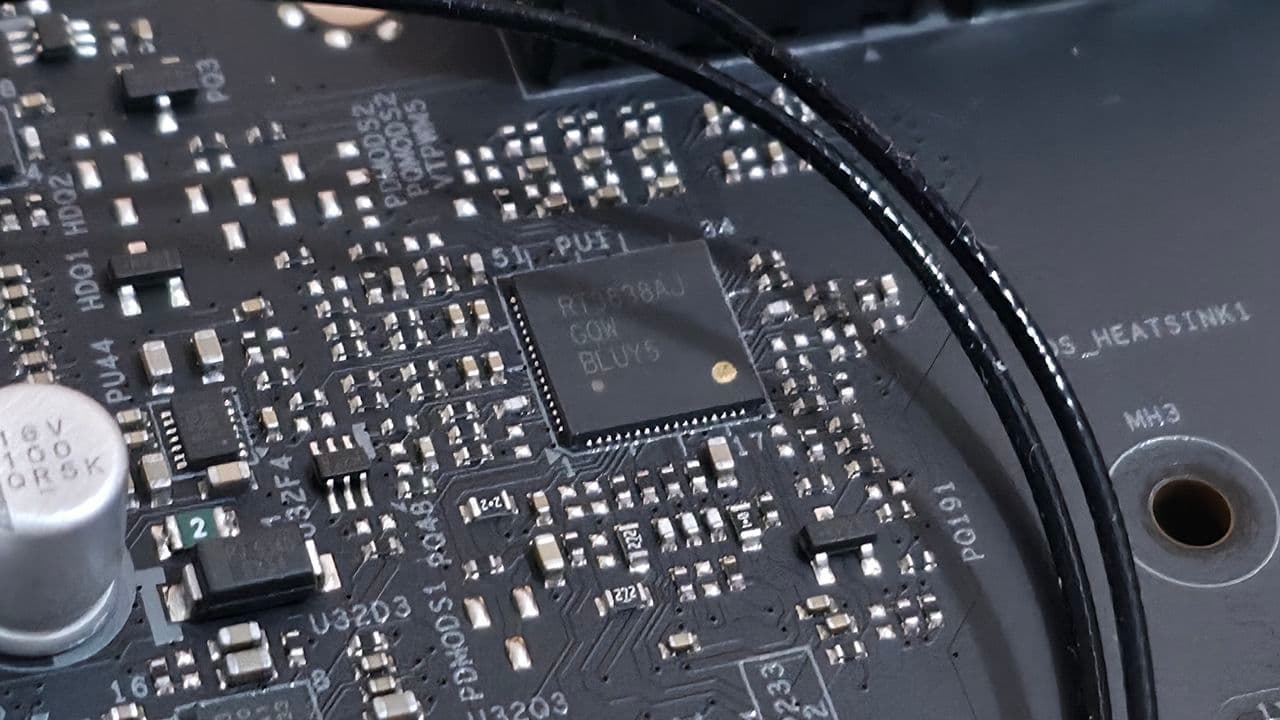 ASRock B860 Challenger Wifi - ICs