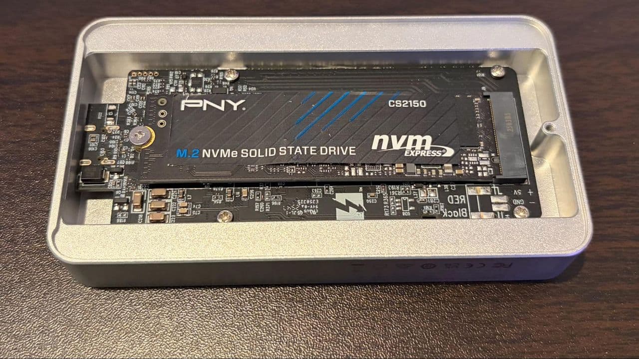 MSI Claw 8 EX AI+