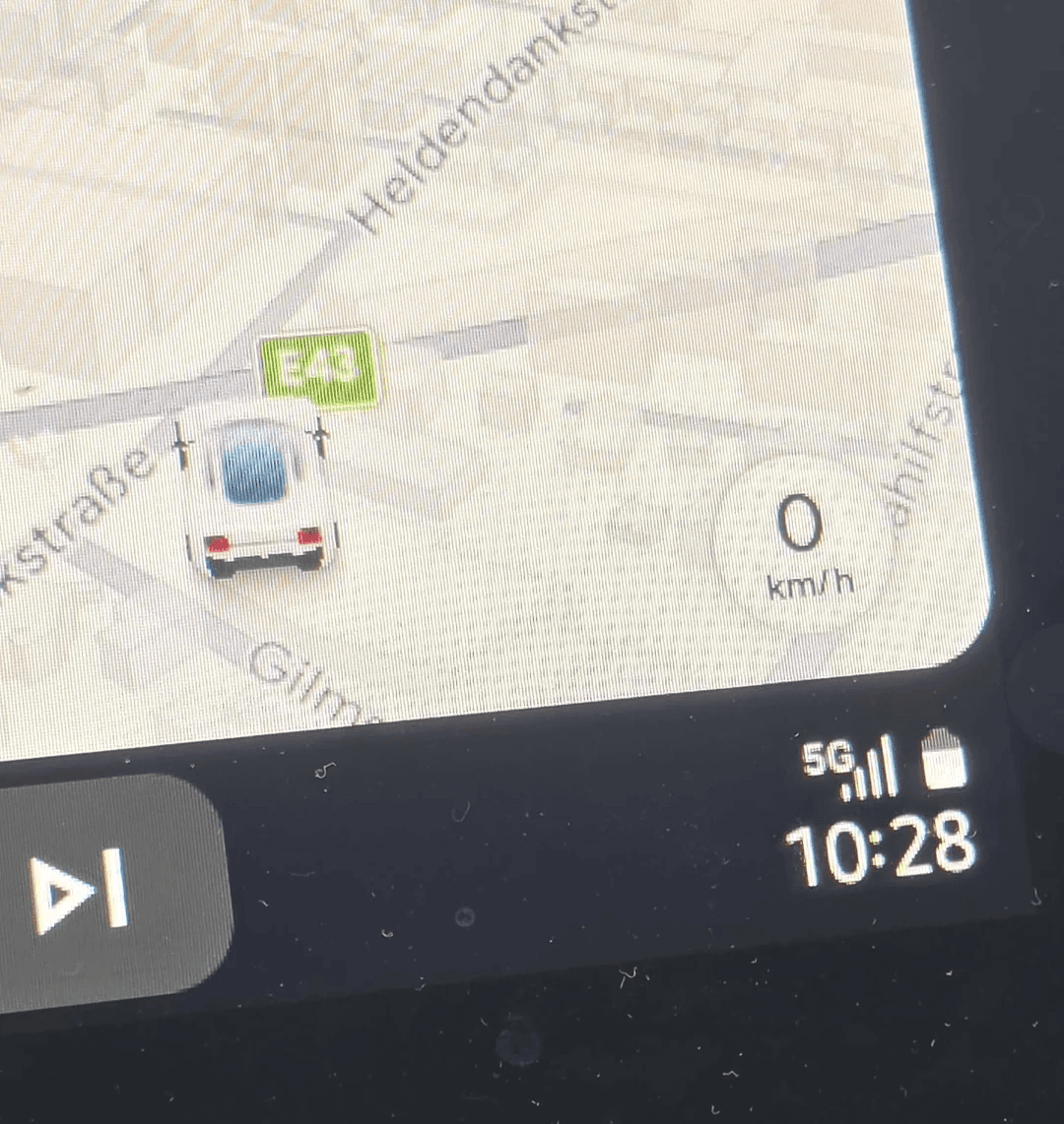 Google ปล่อยอัปเดต Android Auto แก้ปัญหาไอคอนสัญญาณหายแล้ว