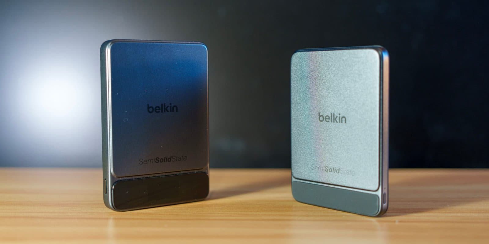 รีวิวแบตเตอรี่สำรอง Belkin รุ่นใหม่ เทคโนโลยี semi solid state